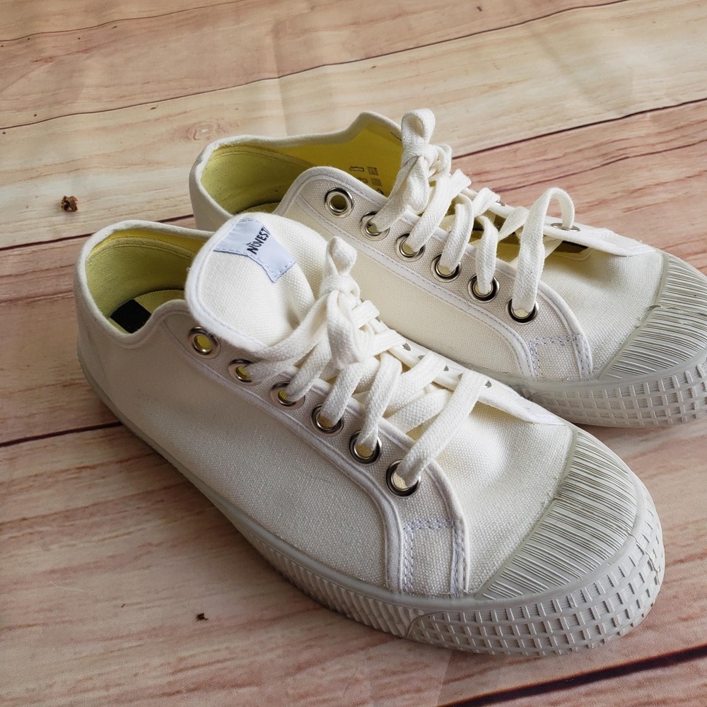Novesta Shoes Mens Size 9 White Canvas Sneaker Cap Toe Rubber Sole Casual